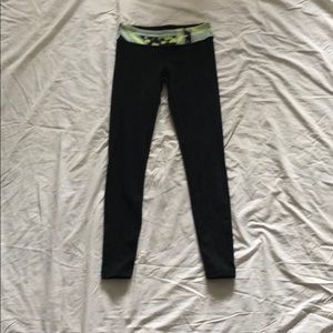 Black Ivivva Leggings